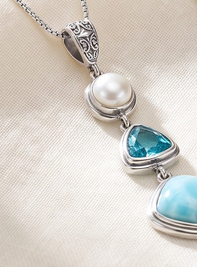 Pendentif du collier Larimar : perle, topaze bleue et larimar véritable en argent 925
