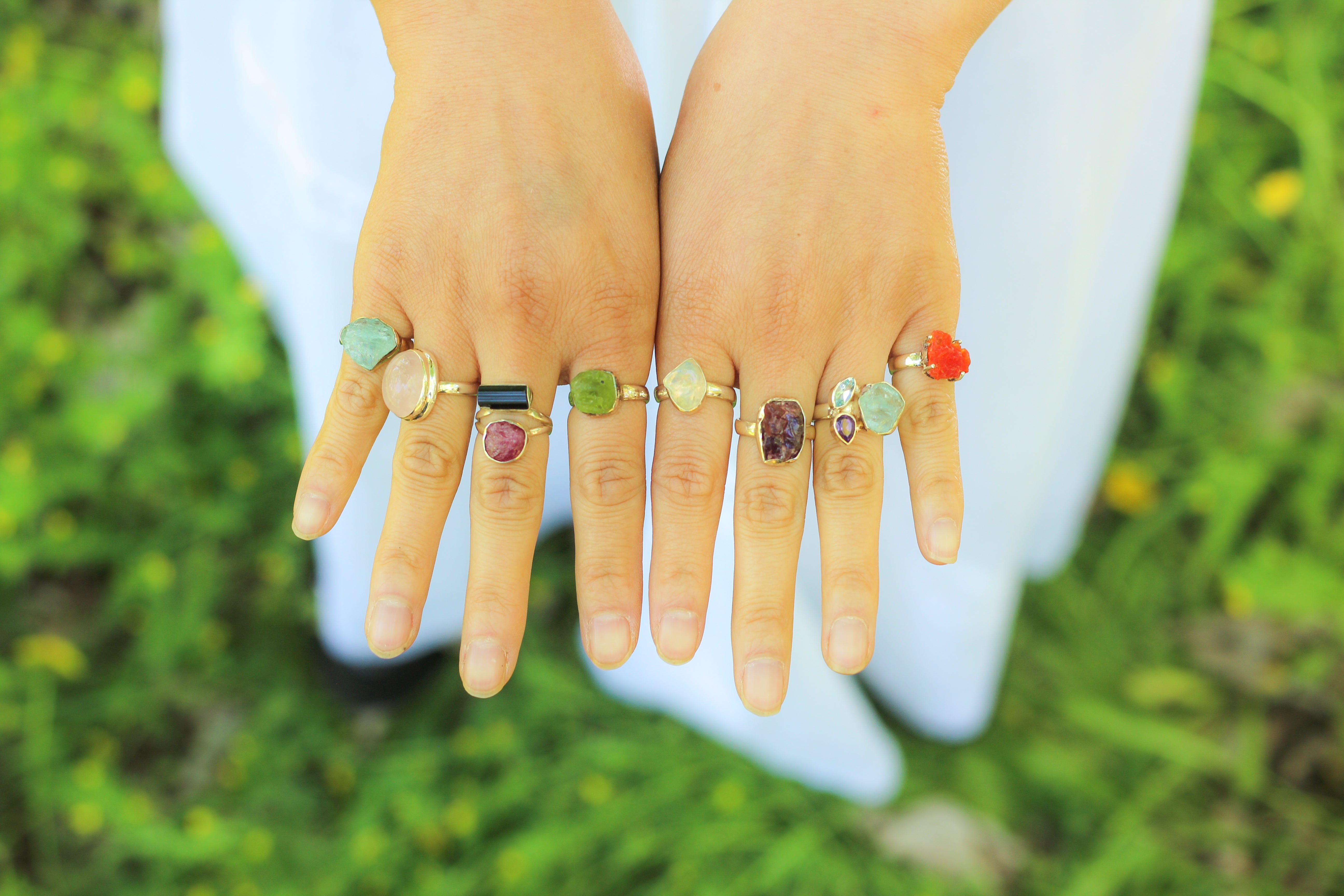 Bagues en pierre naturelle