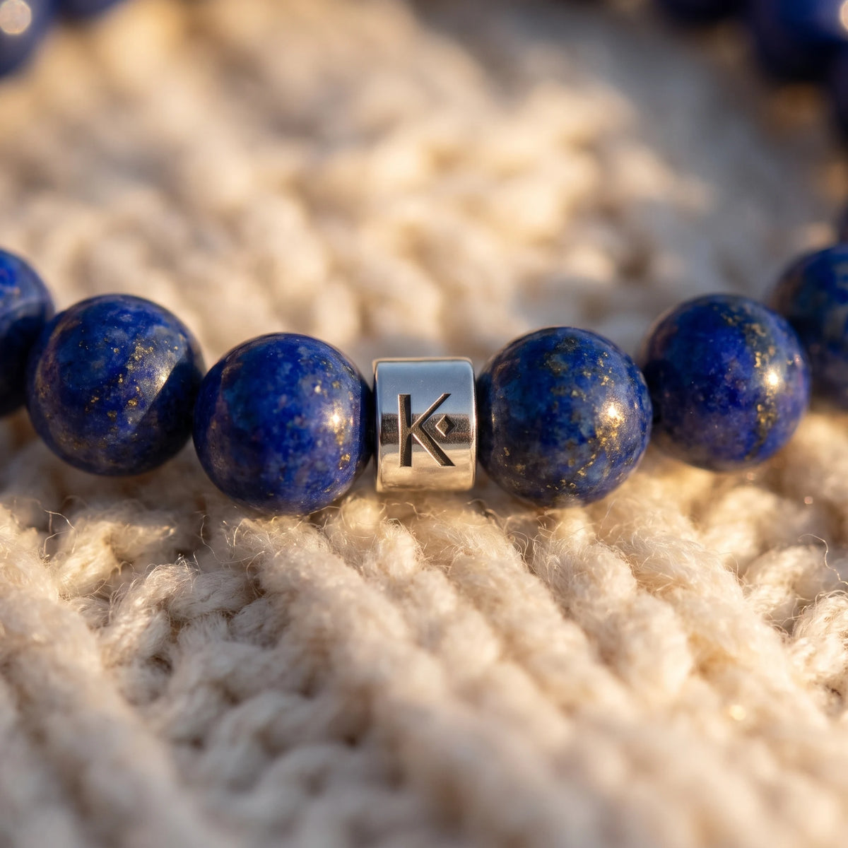 Bracelet en Lapis Lazuli Energie - macro dore - image 5