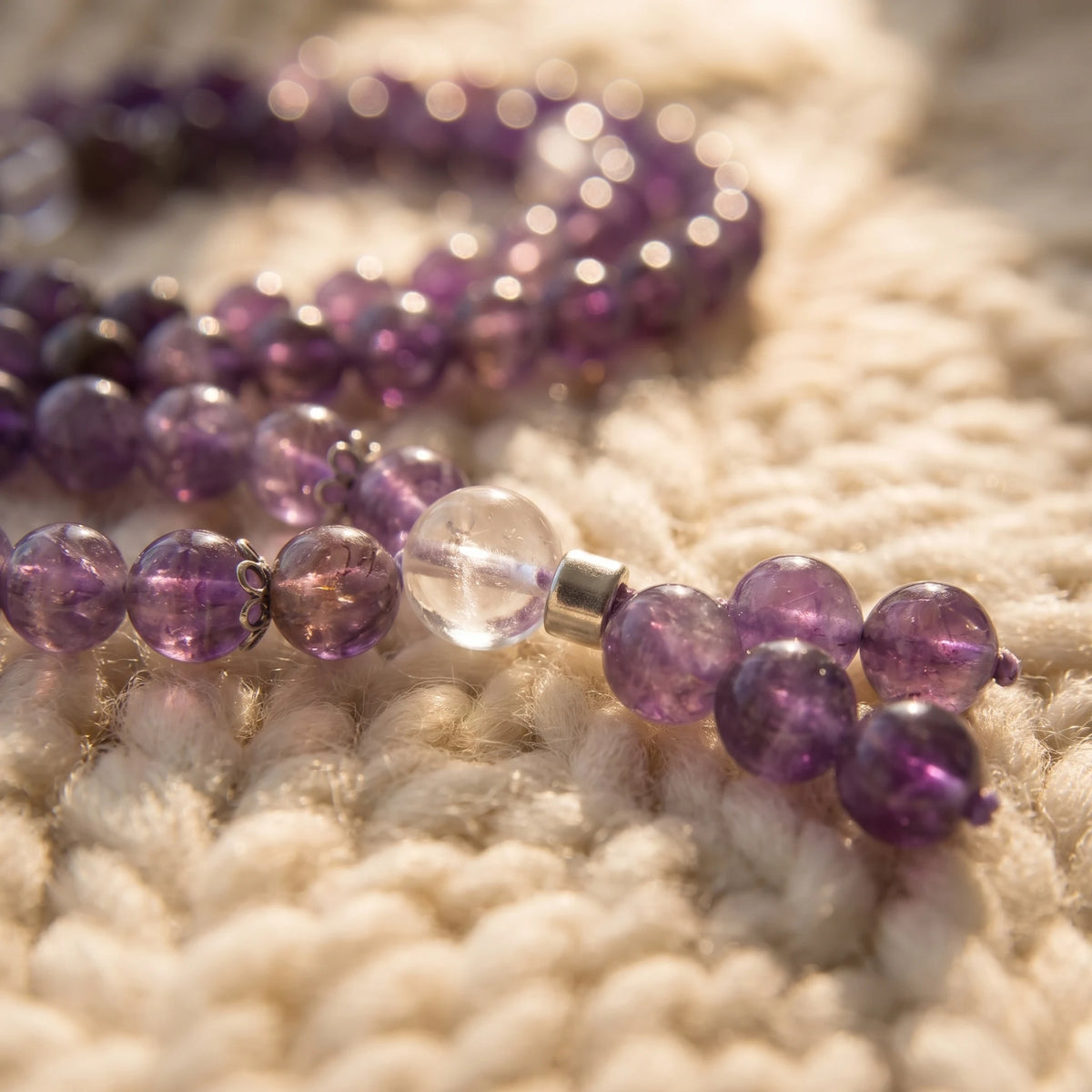 Mala Bouddhiste en Amethyste - macro dore - image 5