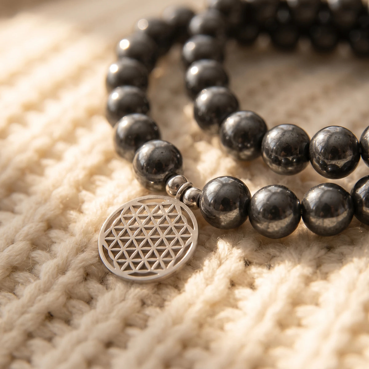 Mala Magnetisme en Hematite - macro dore - image 5