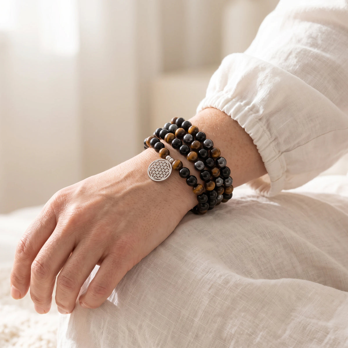 Bracelet Mala Triple Protection en Oeil de Tigre, Hématite et Obsidienne Noire - image 4