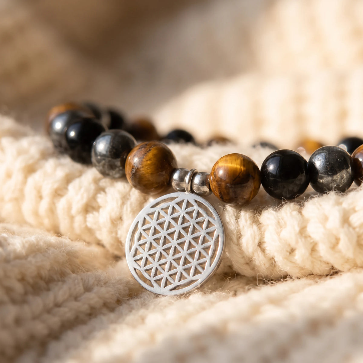 Bracelet Mala Triple Protection en Oeil de Tigre, Hématite et Obsidienne Noire - image 5
