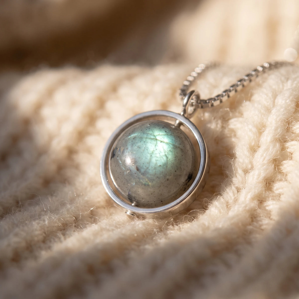 Collier Labradorite Lumineuse argent 925 - macro dore - image 5