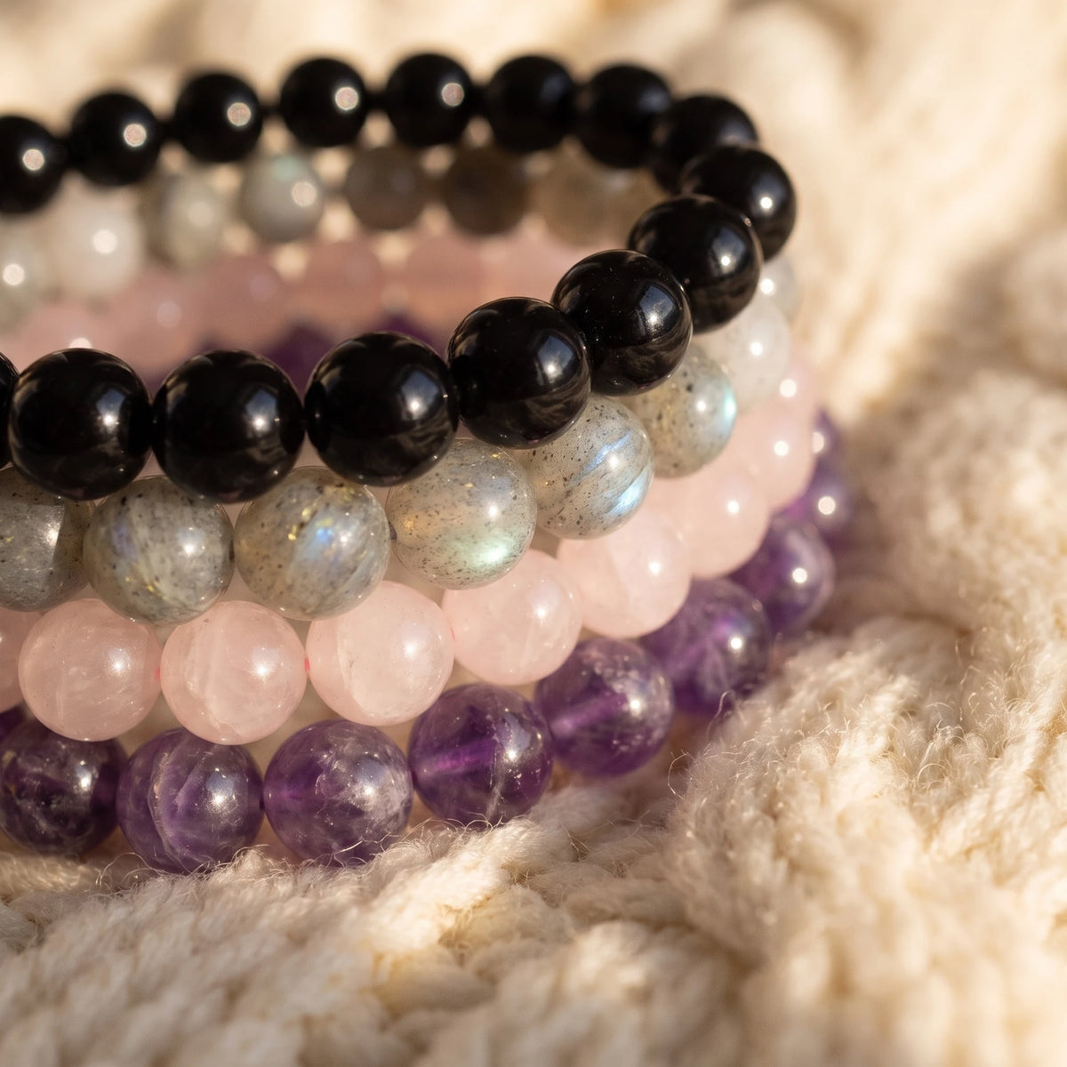 Multiple Bracelets Energie Mes preferes - macro dore - image 5