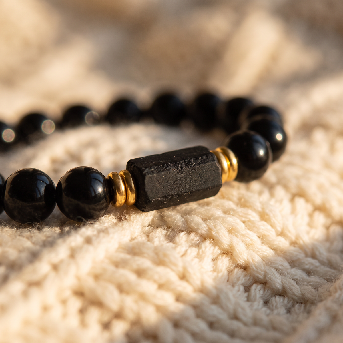 Bracelet Ancrage & Protection en Obsidienne Noire - macro - image 5