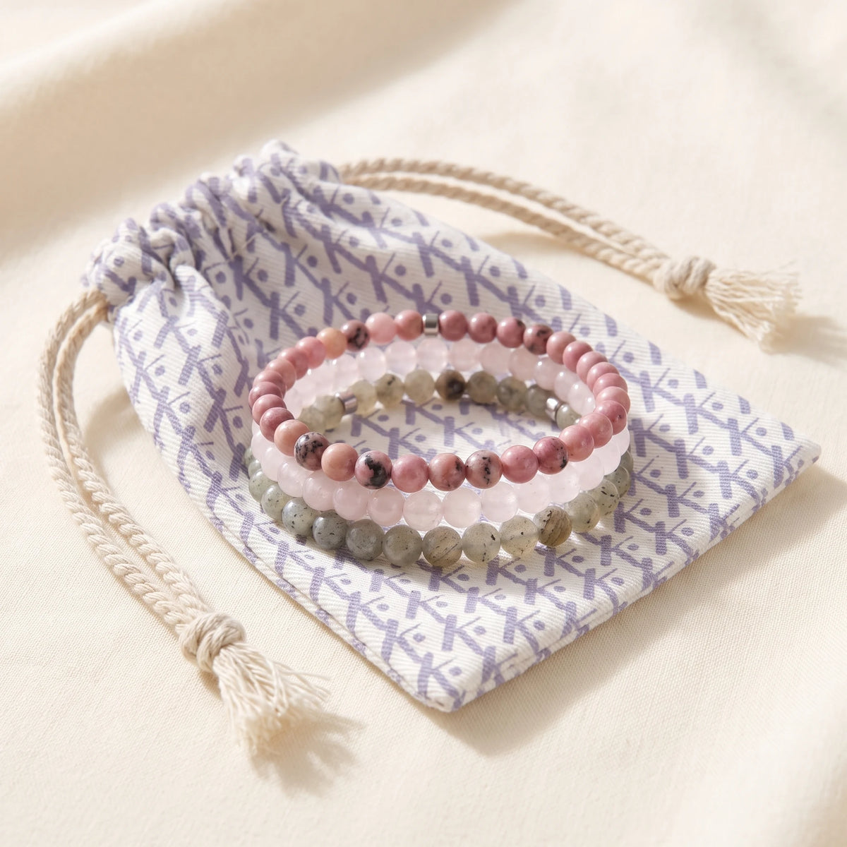 Set de 3 Mini Bracelets Amour - pochette