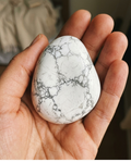 Howlite
