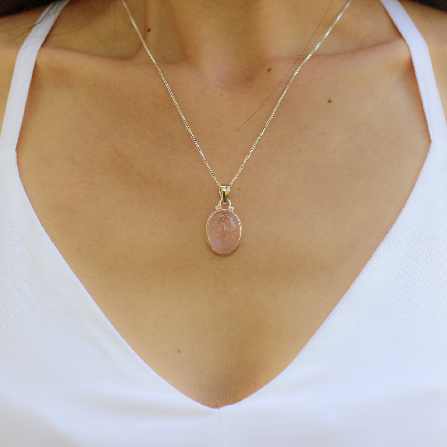 Collier et pendentif "Tendresse du Coeur" en Quartz Rose et Argent 925 - Karma Yoga Shop