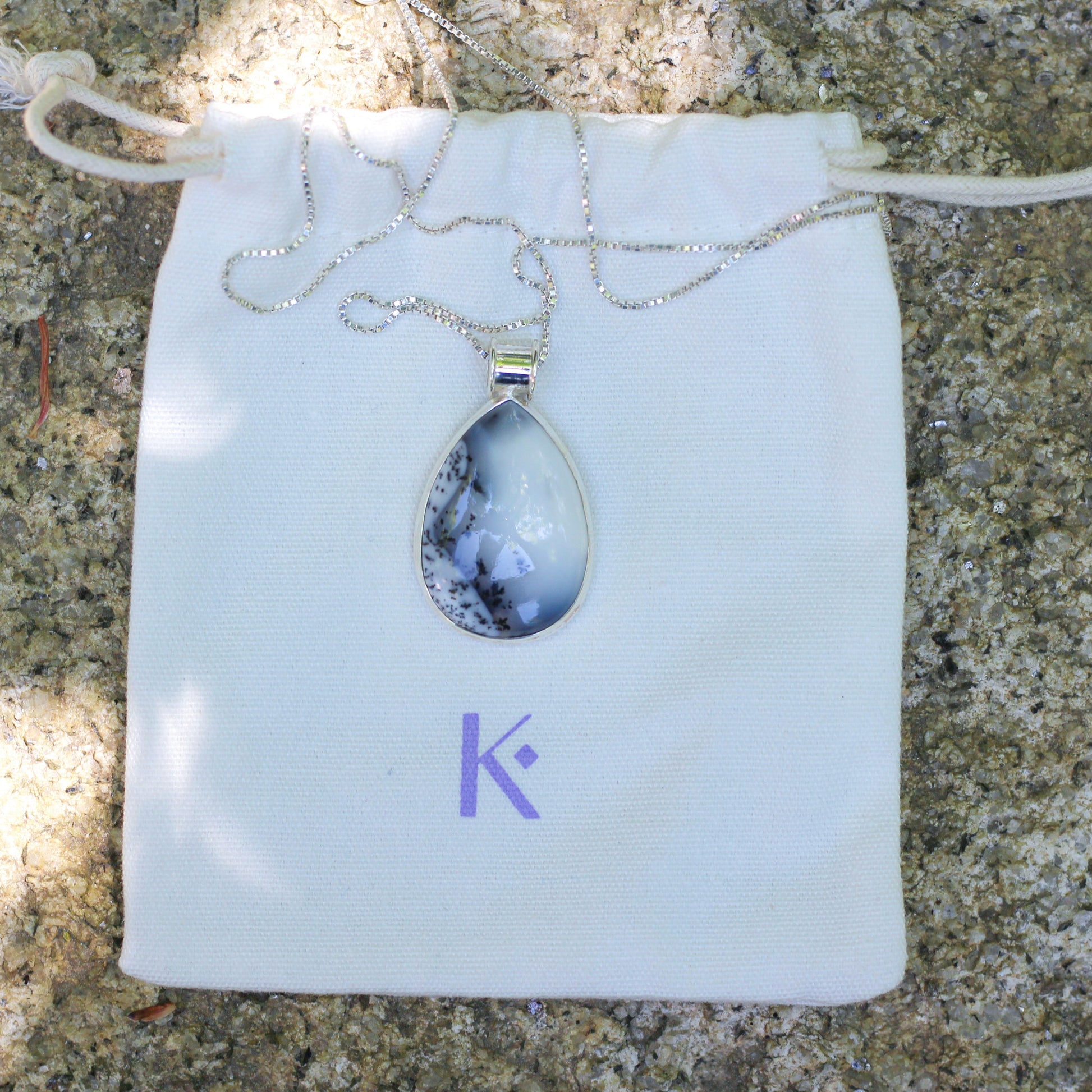Collier et pendentif "Évolution Spirituelle" en Opale Dendritique et Argent 925 - Karma Yoga Shop
